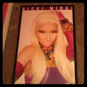 Nicki Minaj starship poster